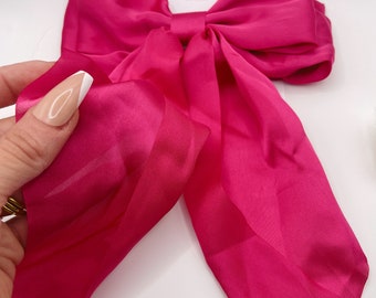 LOTTA - roze haarboog voor dames, grote roze strik, roze strik voor meisjes, grote strikken, roze strik, stoffen strikken, satijnroze strikken, roze haarspeldboog