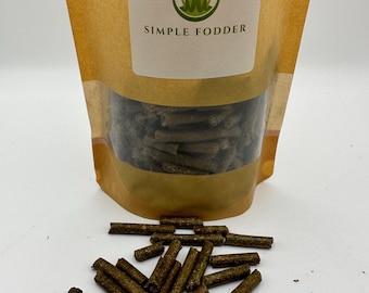 Strawberry Leaf Pellet Treats | Rabbits|Guinea Pigs | Chinchilla | Degu | Small Pets Treat