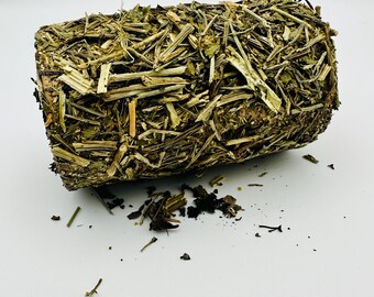Forage Treat for Rabbits, Guinea Pigs, Rats, Mice, Hamsters, Herb Filled tunnel