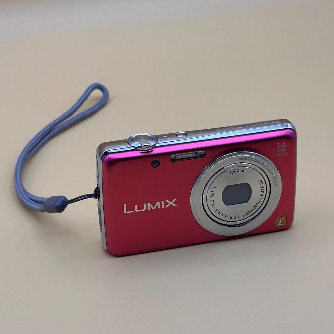 Y2K - Panasonic - Lumix DMC-FS40 Pink Digital Camera W/ Leica Lens