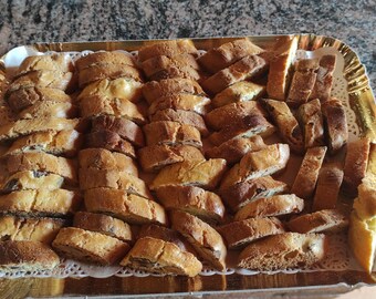 Cantucci di mandorle - dolci italiani artigianali