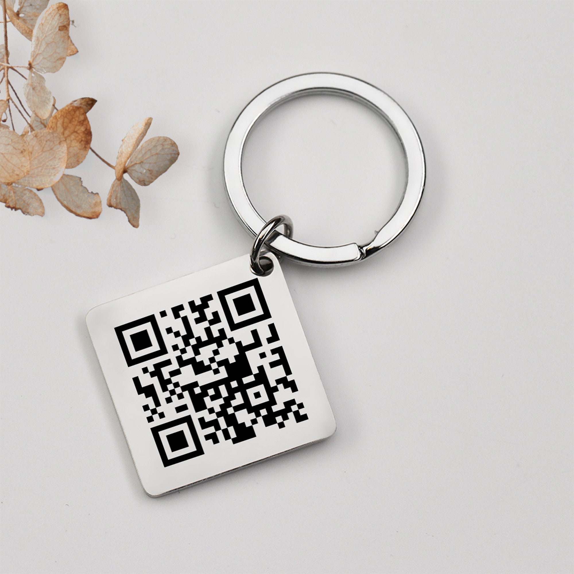 Personalised QR Code Keychain Metal Custom Text Keychain Personalised ...