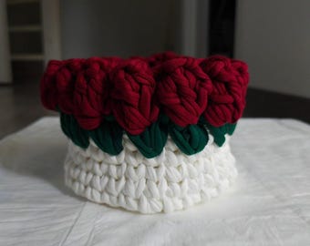 Crocheted Rose Basket | T-Shirt Yarn Storage | Romantic Floral Home Decor