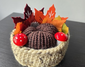 Handmade Crochet Autumn Basket with Knitted Pumpkin, Leaves, Mushrooms | Fall Woodland Decor