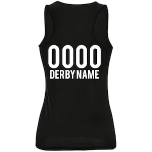 Peut inclure: Débardeur noir avec un numéro blanc "0000" et le texte "DERBY NAME" imprimé au dos.