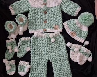 Newborn gift set