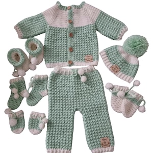 Newborn gift set