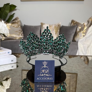 Emerald Green Quinceañera Crown Bridal Crown