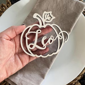 Personalized Pumpkin Place Cards | Wooden Thanksgiving Table Decor