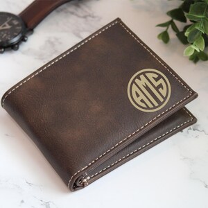 Cartera de cuero vegano personalizada para hombre, cartera de cuero sintético personalizada, regalo de cuero vegano, cartera grabada, cartera de cuero personalizada, cartera triple