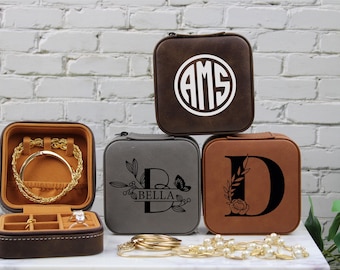 Custom Monogrammed Jewelry Case, Personalized Jewelry Box, Jewelry Organizer, Bridesmaid Gifts, Leatherette Jewelry Box for Women