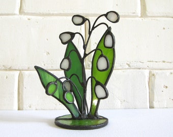 Stained glass lily of the valley 3d, sun catcher, stained glass flower, home decor, gift, stained glass plant.