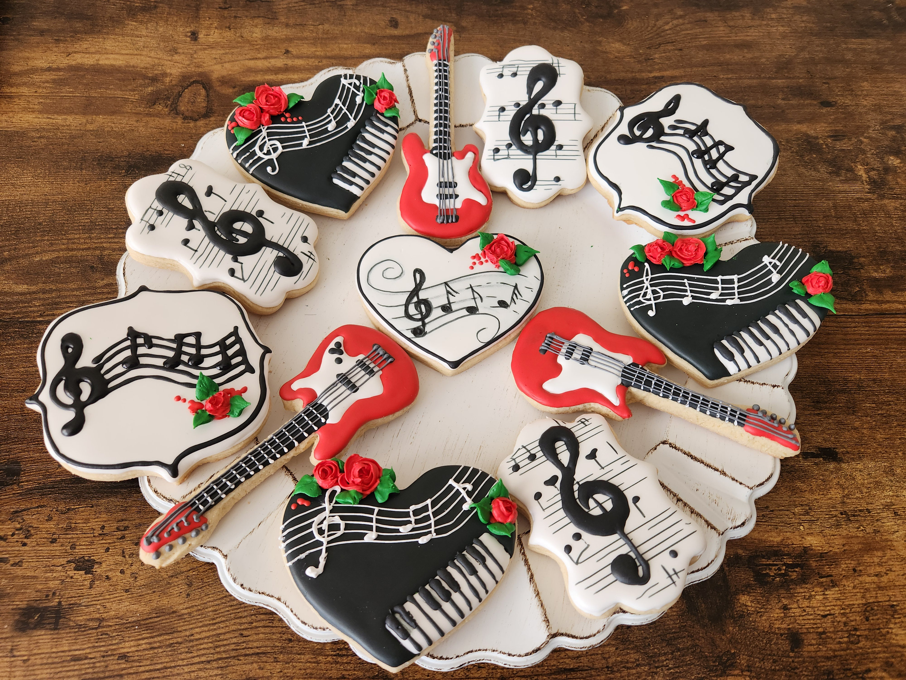 Music Notes Piano Guitar Shugar Cookies Set Red White Floral