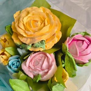 Zephir Flower Bouquet, Marshmallow Flower Gift Box, Edible Floral Dessert, Zephyr florals, Unique Sweet Gift, Handmade Meringue Flower image 7