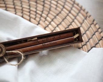 Essstäbchen personalisierter eigener Text/Bild - Geschenkbox-Hartholz-Choppstick-Sushi-Nudel-Jahrestag-Abschlussgeschenk-Holzgravur