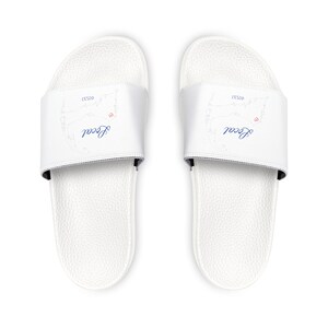 Bourne Massachusetts 02532 Cape Cod Men&#39;s Removable-Strap Sandals