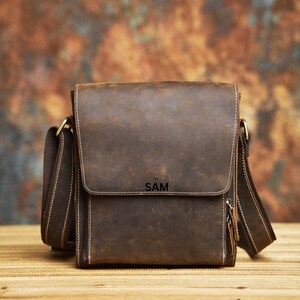 Sac bandoulière en cuir personnalisé pour homme Sac de voyage Sac en cuir Sac messager Sac à main pour homme Sac à bandoulière Sac cartable Cadeaux pour lui et pour elle