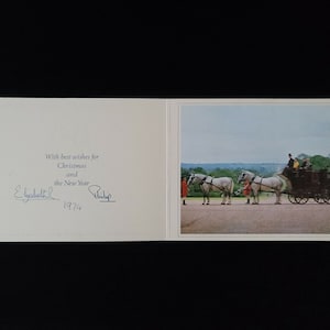 1974 Königin Elizabeth II Prinz Philipp signierte Autogramm-Royalty-Dokumentenkarte UK