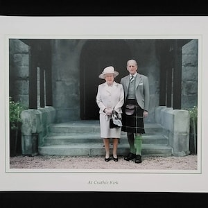 2008 Queen Elizabeth II signierte königliche Weihnachtskarte Royalty Autogramm Dokument