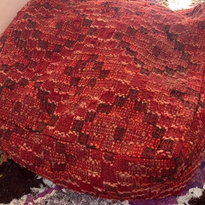 Moroccan Kilim Pouf, Vintage Moroccan Ottoman pouf, Vintage Kilim Pouf