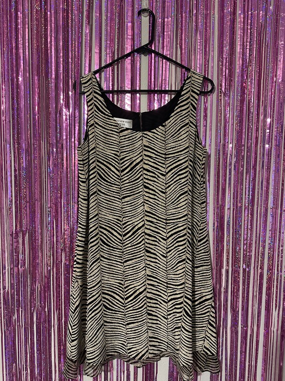 Vintage Jones New York Dresses 100% Silk Zebra Dre