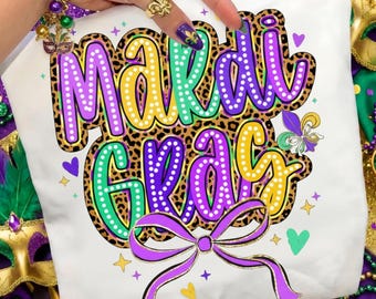 Coqueta de Mardi Gras PNG SVG Diseño de sublimación Leopardo Estilo Luisiana Coqueta Feliz Mardi Gras Png Lentejuelas falsas Lazo de purpurina Flor de lis png