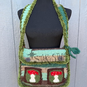 Mossy Mushroom Messenger Bag | Crochet Woodland Bag | Goblincore | Ren Faire Aesthetic | Whimsigoth Mushroom Bag | Moss Mushroom Bag | RTS