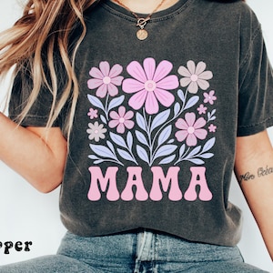 Boho Floral Mama Shirt Comfort Colors: Pastell Blumen Mama T-Shirt, Vintage Retro Geschenk für Sie, Süßes Muttertags T-Shirt, Ästhetisches Grafik T-Shirt