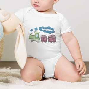 1st Fathers Day - Train Themed Onesie - Surprise Outfit for Dad's Special Day - Gift for Him - New Parent - Newborn to 18 Month Clothes