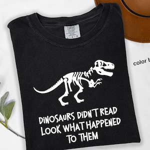 Comfort Colors® Dinosaur Skeleton Shirt, Dinosaur Skeleton, Dino Shirt, Gift for Her, Gift for him, Aesthetic Shirt, Dinosaur Gifts  t890