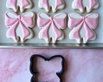 Bow cookie cutter
