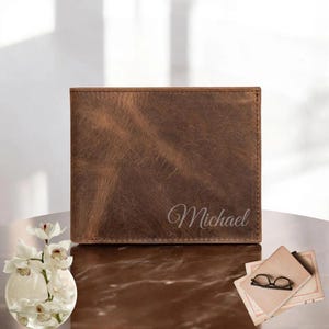Personalized Men's Wallet – Engraved Leather Bifold Wallet – Custom Gift for Him, Boyfriend or Husband – Anniversary Gift
