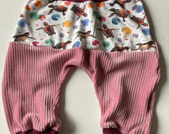 Pantalones bomba hechos a mano talla 80/86 ropa infantil niñas tortuga