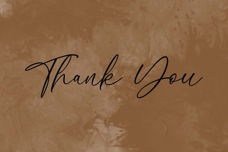 Puede incluir: Gracias escrito en cursiva negra sobre un fondo marr&oacute;n con textura de m&aacute;rmol.