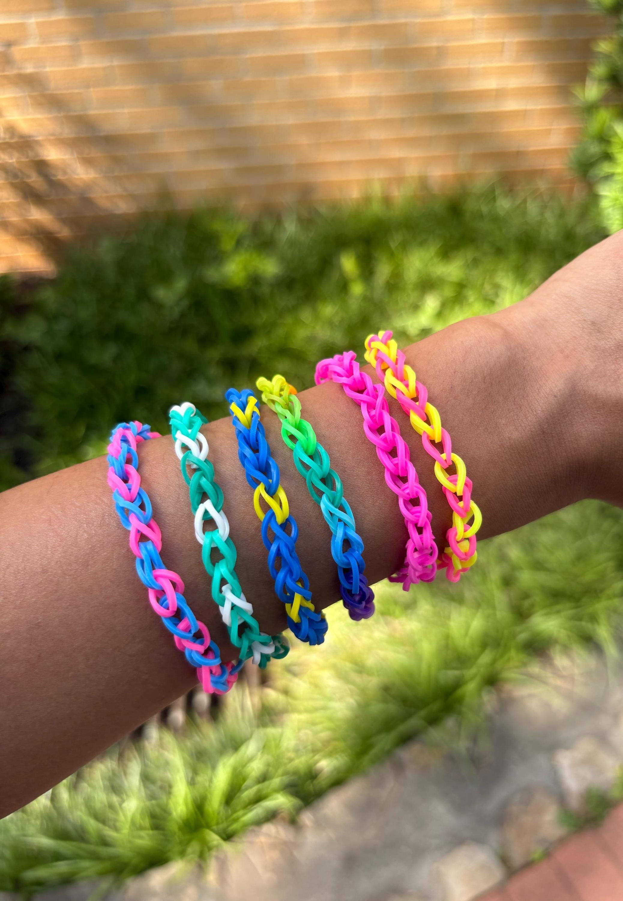 CUSTOM Single Loop Rainbow Loom Bracelet – Personalize Color Combo, Handmade Elastic Band Jewelry, Friendship Bracelet Gift for Kids & Teens
