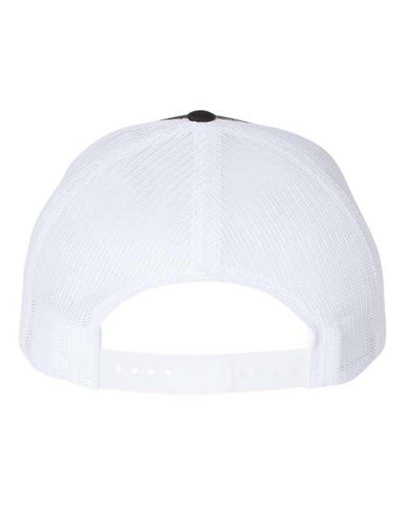 Pu&ograve; includere: Cappellino da camionista bianco e nero con rete sul retro.