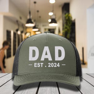 Embroidered Custom Dad est Hat, Gift for Dad, Dad Christmas Gift, New Dad Gift, Gift For Husband, Trucker Hat