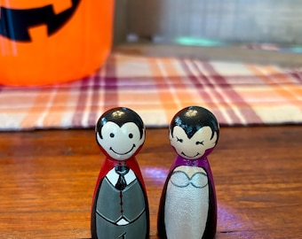 Halloween Peg Doll Set of two | Halloween Decor | Fall Peg Dolls | Halloween Toy | Gift | Wood Toy | Hand Painted | Mummy Set | Vampire Set