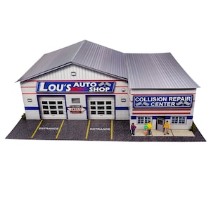 1:64 Scale &quot;Lou&#39;s Auto Shop&quot; Photo Real Scale Building Kit