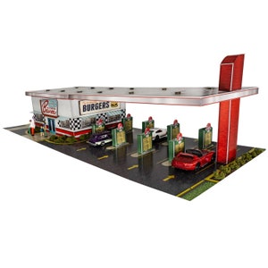 1:64 Scale &quot;Bruno&#39;s Dine-In & Drive-In&quot; Photo Real Scale Building Kit