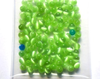 Light green 4mm cat's eye smooth beads, 100 loose beads, S-782
