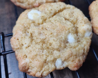 Sourdough White Chocolate Chip Macadamia Nut Cookies (Large orders)