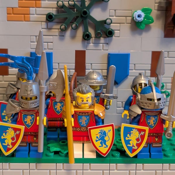 Custom Lion Knights faction minifigures
