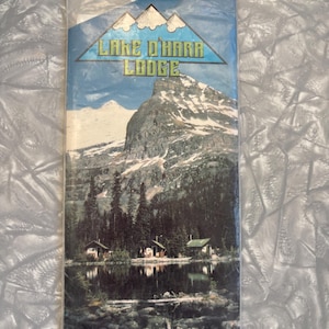 Broschüre zur Lake OHara-Lodge und Karte der Region Lake OHara-Süd