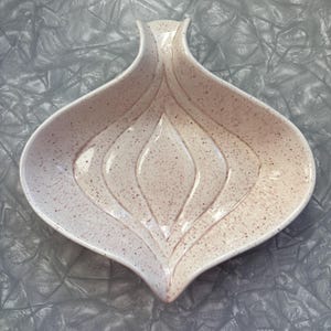 Vintage California Pottery onion shaped dip/relish dish