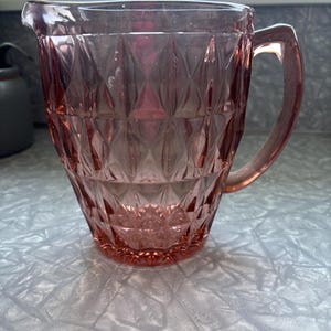 Vintage Jeanette Glass Windsor Diamond pink  water pitcher