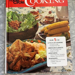 Family Circle Illustrated Library of Cooking (1972)
