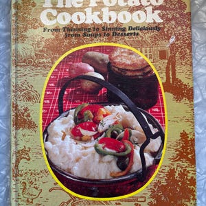 The Potato Cookbook by Gwen Robyns, hardcover, (1976)