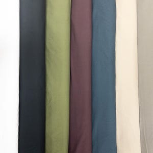Tessuto giapponese in cotone giapponese per macchina da scrivere vintage rondella - 58" di Half Meter