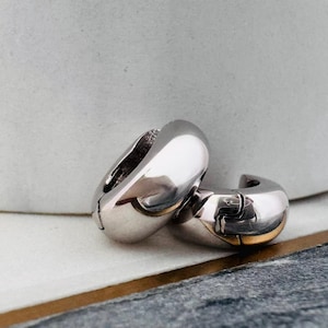 Boucles d&#39;oreilles Huggie en argent sterling 925, Créoles épaisses, Créoles pour dormeuse, Créoles hypoallergéniques, Créoles épaisses, Créoles audacieuses de tous les jours